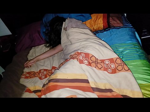 ❤️ Pinupunasan ng stepson ang kanyang batang madrasta habang natutulog ito. ❤️❌ Porno sa tl.hotpornphotos.ru ﹏